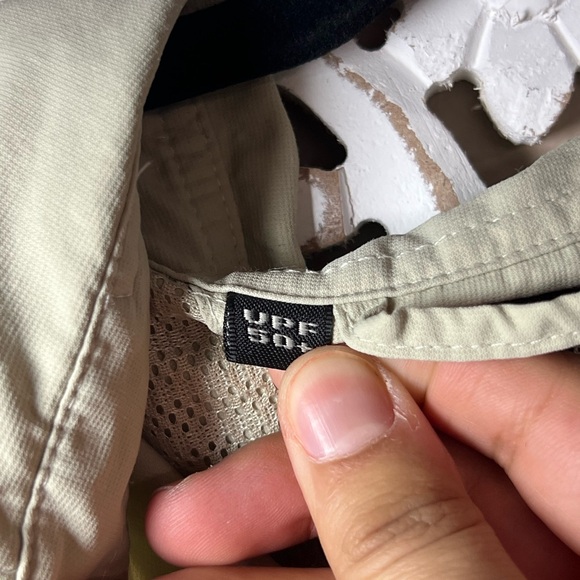 REI Men's Light Olive Shirt Jacket UPF 50+ - Picture 3 of 7